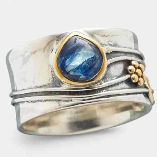 Alexandra | Inel vintage elegant din argint cu safir albastru