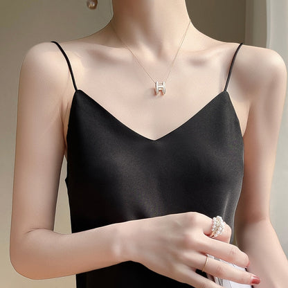 Nelli | Top