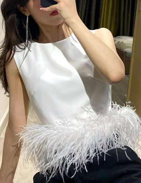 Megan | Top cu pene